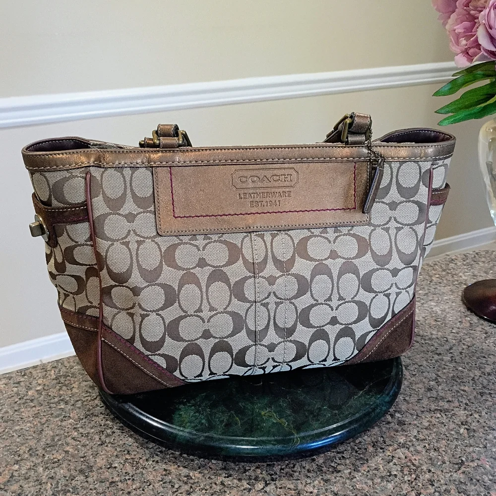Coach Signature Galley Tote, Metallic leather, Suede corners